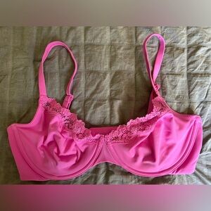 SKIMS Hot Pink Lace Trim Underwire Bra